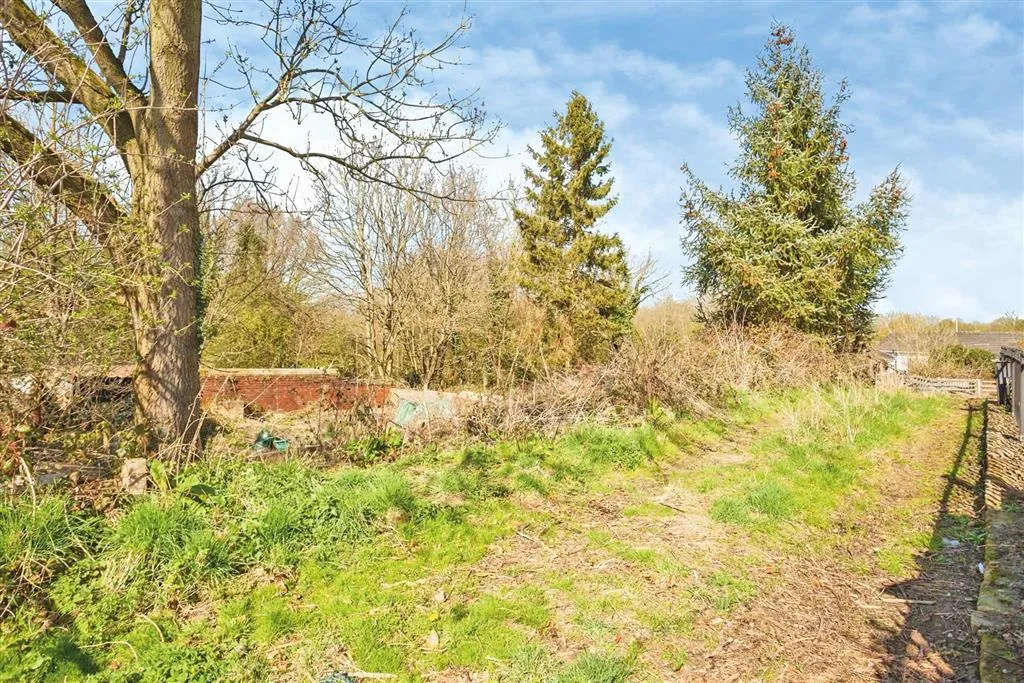 584, Doncaster Road, WAKEFIELD, West Yorkshire, WF4 1PR