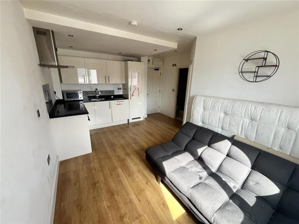 Flat 62, Swan Court, Waterhouse Street, HEMEL HEMPSTEAD, Hertfordshire, HP1 1DS