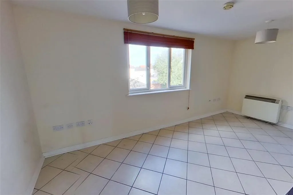 Flat 7, Brunswick House, Corporation Street, SWINDON, Wiltshire, SN1 1DP