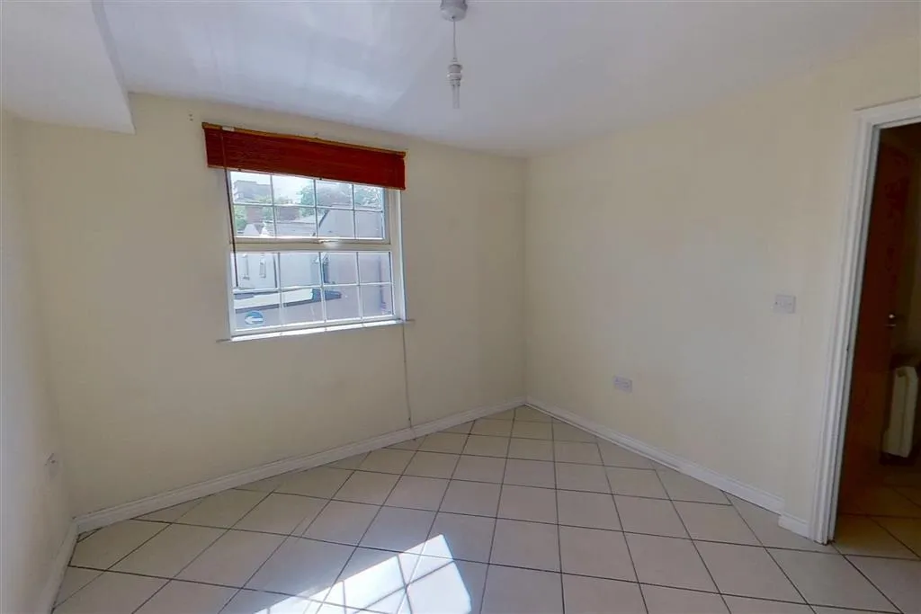 Flat 7, Brunswick House, Corporation Street, SWINDON, Wiltshire, SN1 1DP