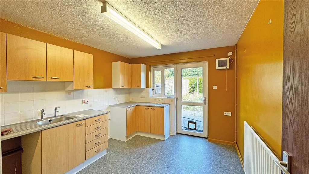 2 Owlitts Cottages, The Causeway, BUNTINGFORD, Hertfordshire, SG9 0HW