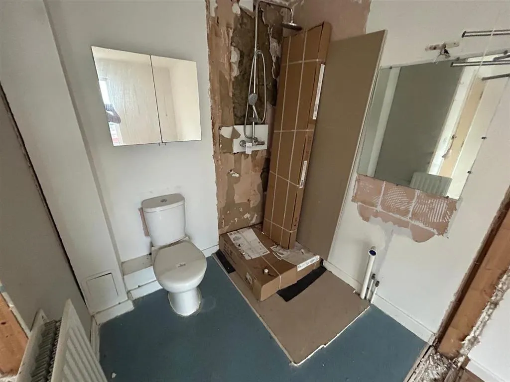 Flat 4, Brockwell Court, 336, London Road, CROYDON, Surrey, CR0 2TJ