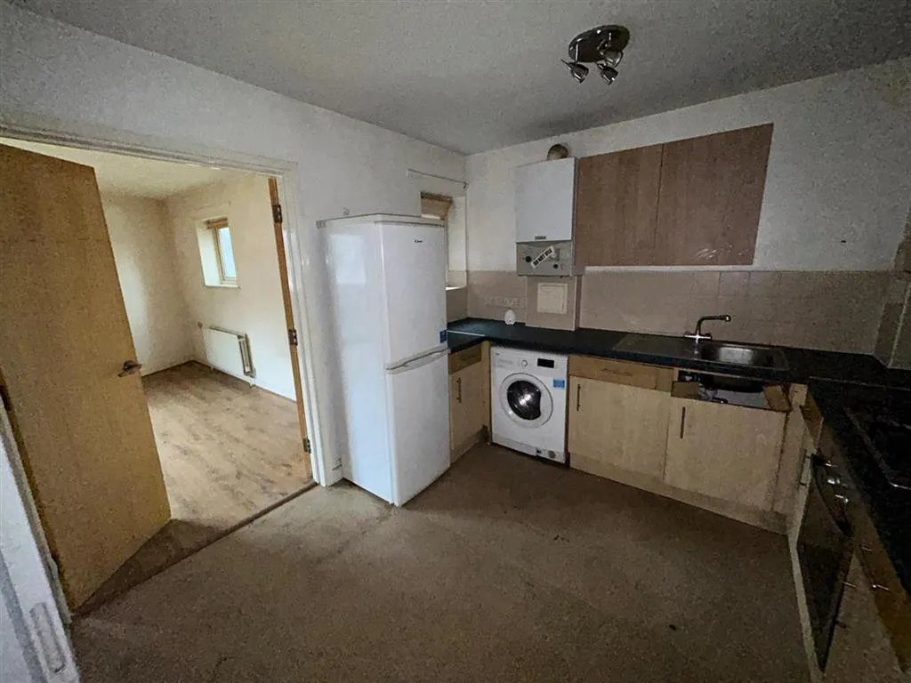 Flat 4, Brockwell Court, 336, London Road, CROYDON, Surrey, CR0 2TJ