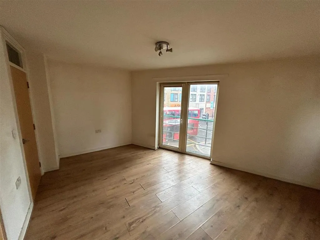 Flat 4, Brockwell Court, 336, London Road, CROYDON, Surrey, CR0 2TJ