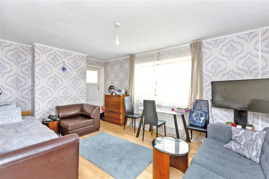 6c, Leith Road, BEDFORD, Bedfordshire, MK42 0NB