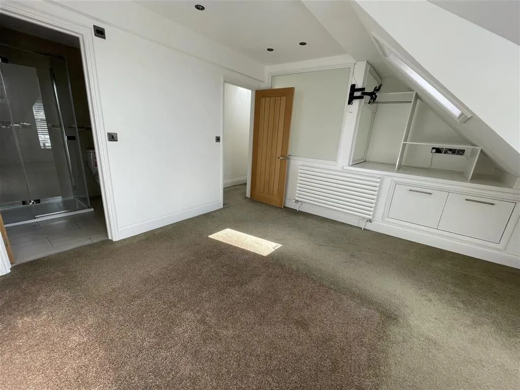 Apartment 3, 2, Richmond Place, ST. IVES, Cornwall, TR26 1JN