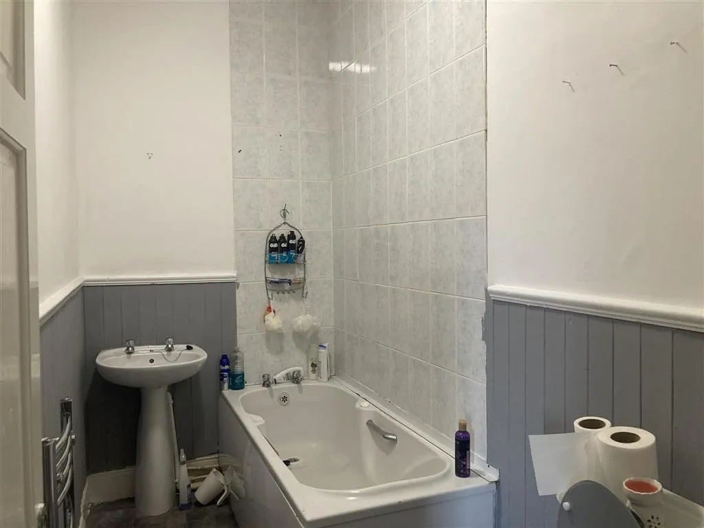 Flat 1-5, 89, Westbourne Road, PRENTON, Merseyside, CH43 4TF