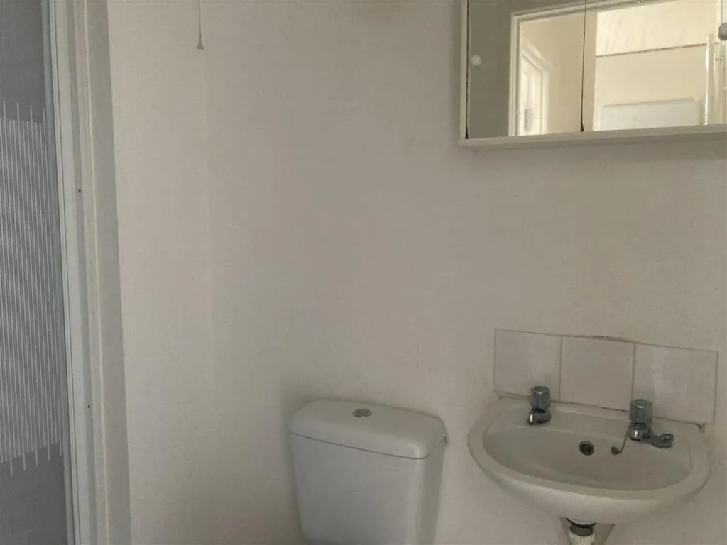 Flat 1-5, 89, Westbourne Road, PRENTON, Merseyside, CH43 4TF
