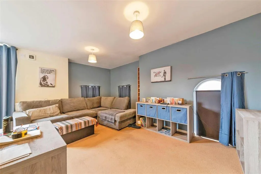 Flat 2 The Old Chapel, Lovers Lane, NEWARK, Nottinghamshire, NG24 1HU