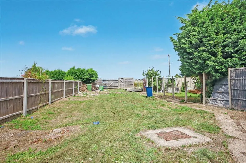 10, Lindens Close, WISBECH, Cambridgeshire, PE13 4AR