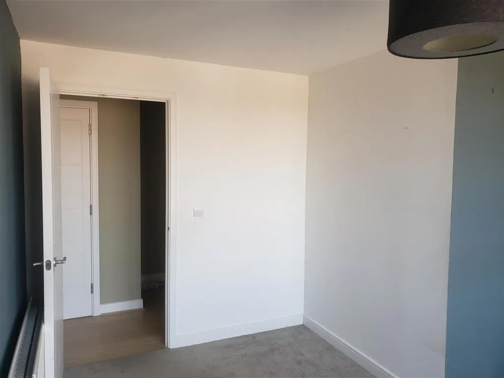 Flat 95, Orchid Court, Sovereign Way, TONBRIDGE, Kent, TN9 1FZ