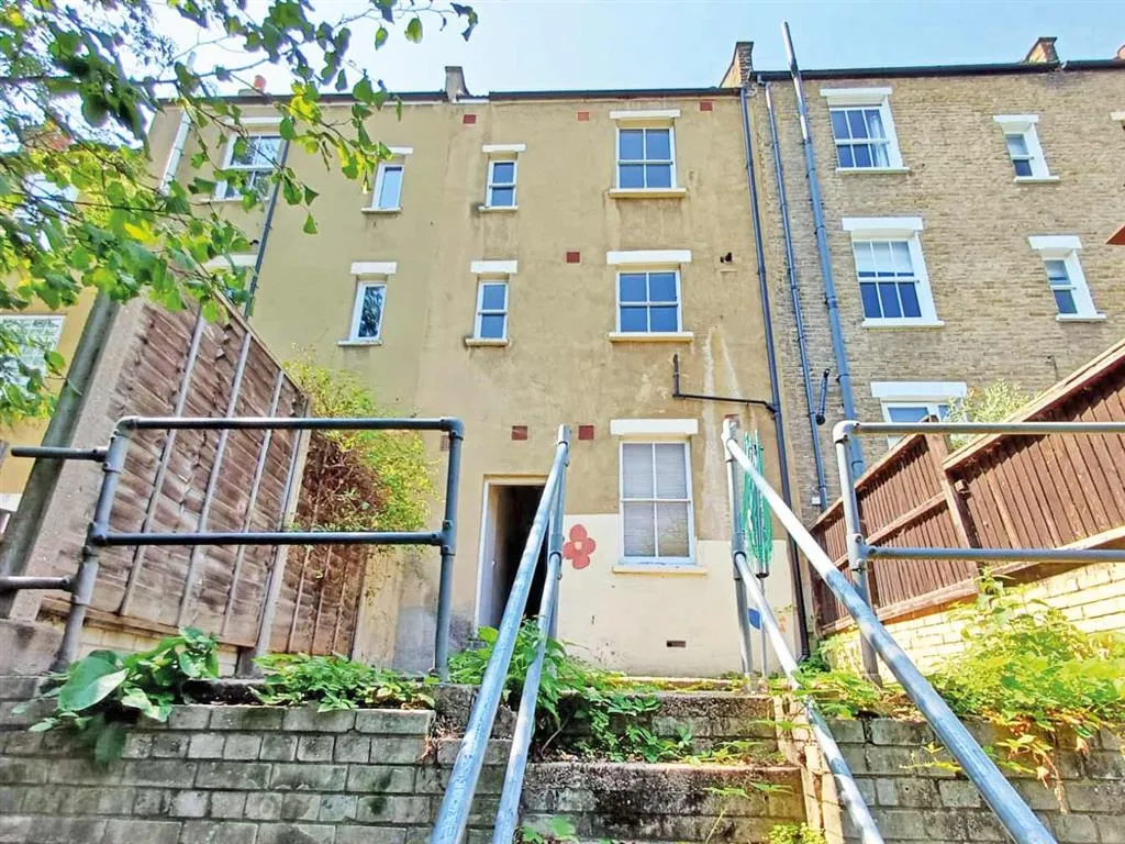 39a, Tormount Road, London, SE18 1QD