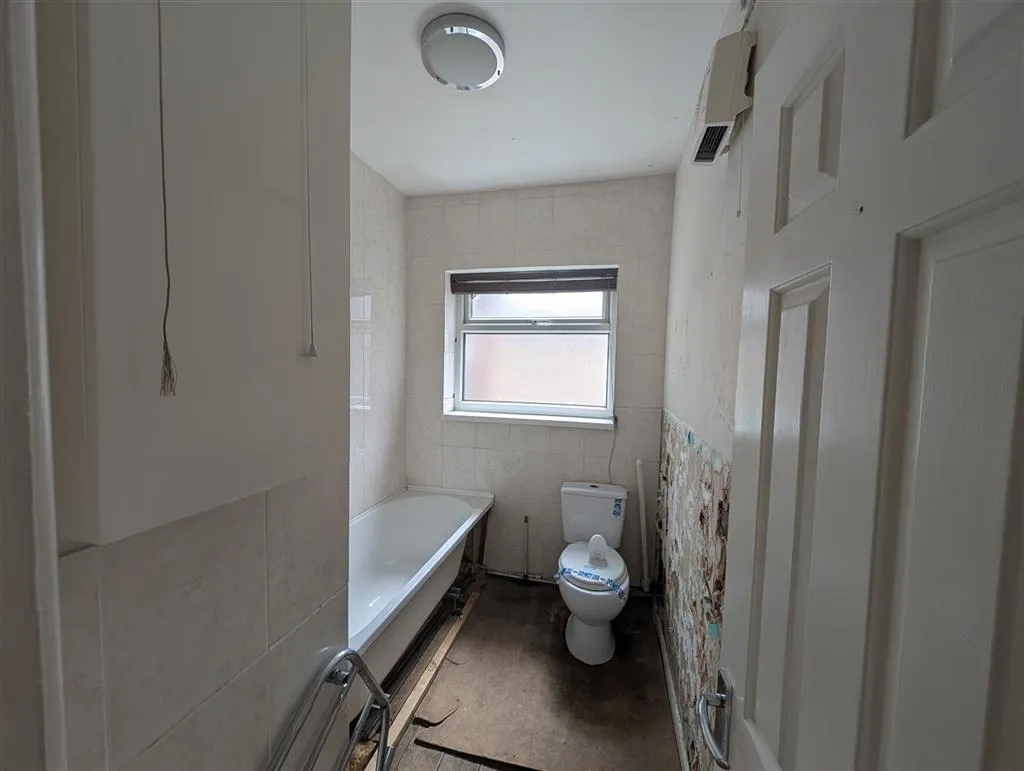 7a, Archers Road, EASTLEIGH, Hampshire, SO50 9AQ