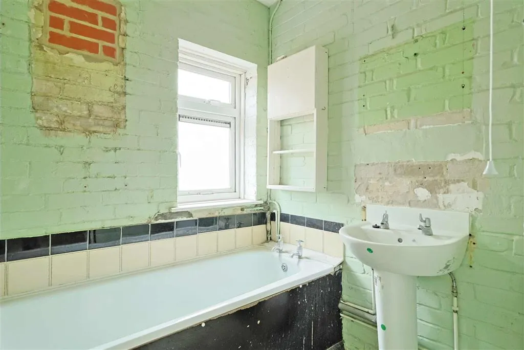 65, Westfield Road, YEOVIL, Somerset, BA21 3DB