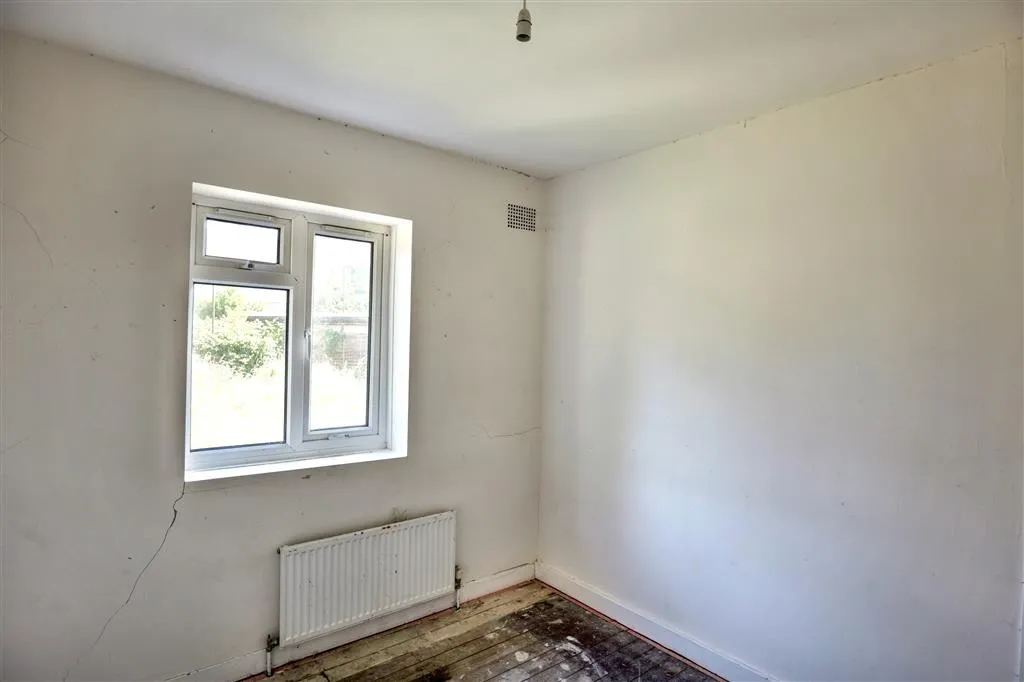 1, Brookside Way, SOUTHAMPTON, Hampshire, SO18 2LQ