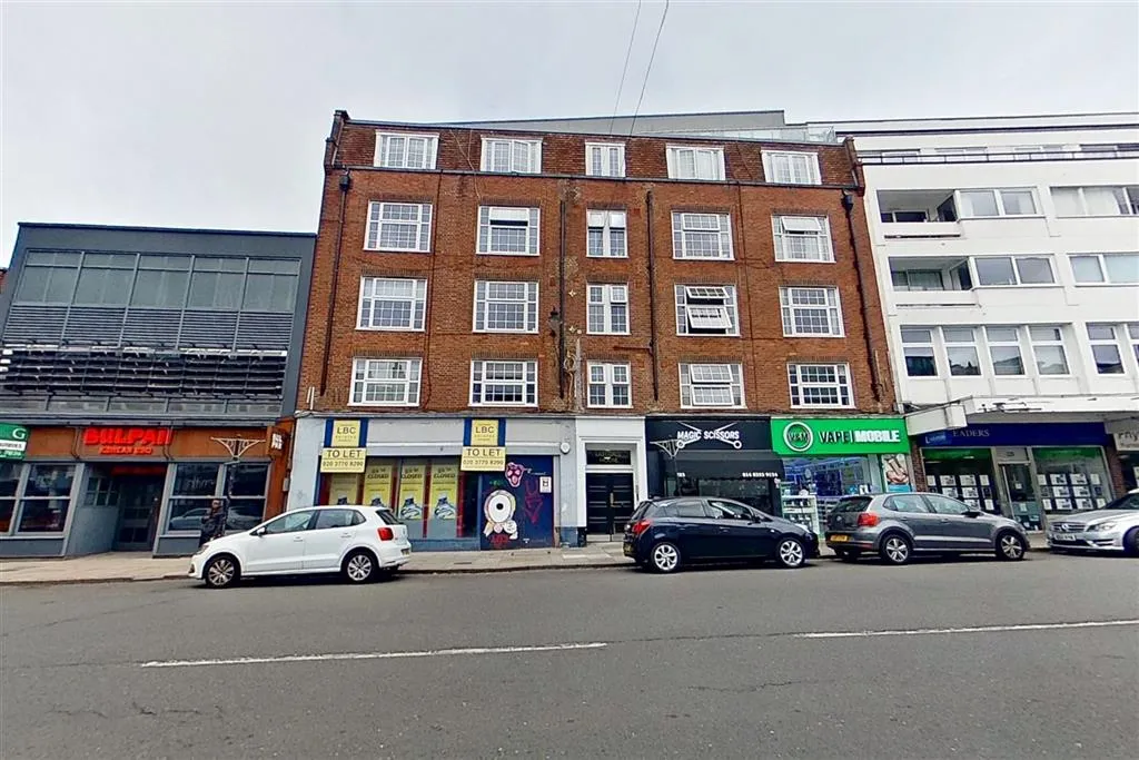 Flat 30, Eastgate House, 223, High Street, GUILDFORD, Surrey, GU1 3BY