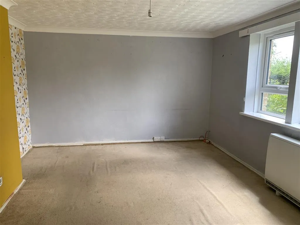 57, Thurlocks, YEOVIL, Somerset, BA22 8QE