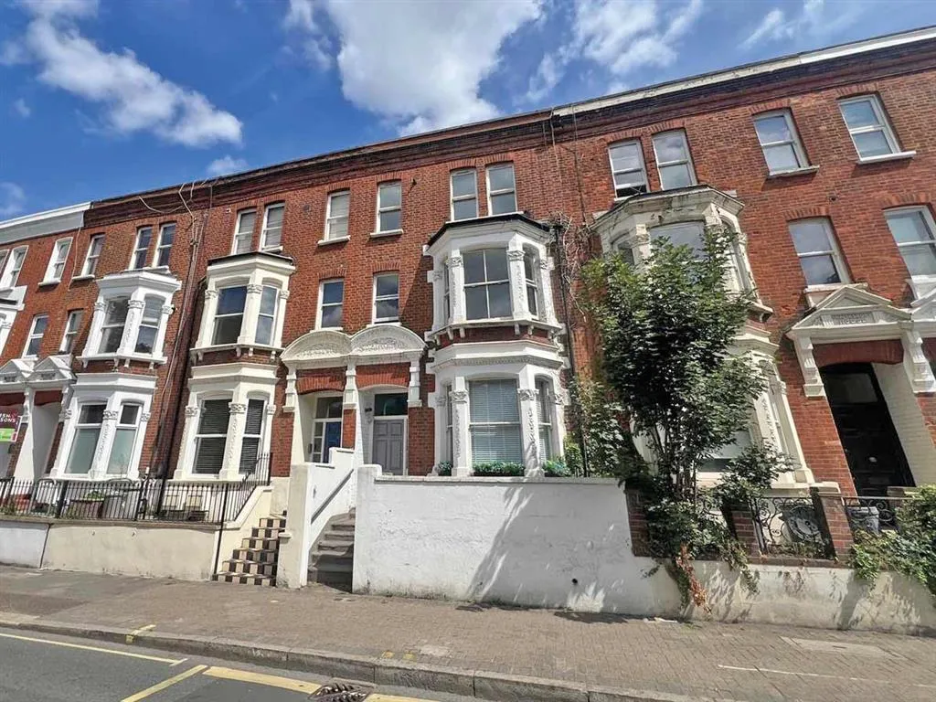 477c, Fulham Palace Road, London, SW6 6SU