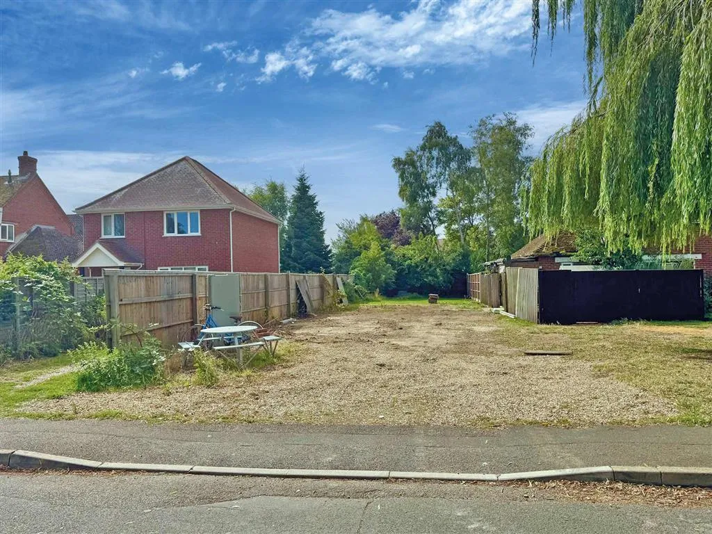 Land east of 12, Gelham Manor, KING'S LYNN, Norfolk, PE31 6HN
