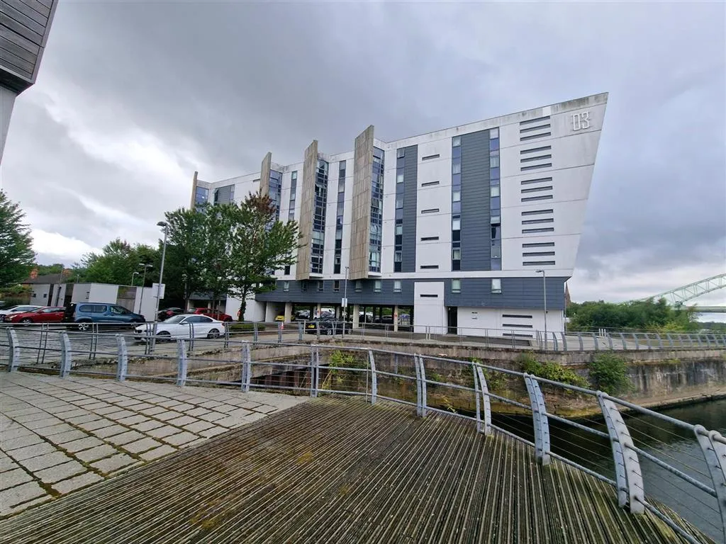 Apartment 2, The Decks, RUNCORN, Cheshire, WA7 1GG
