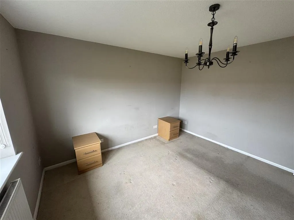 Flat 7, Berkeley Court, Albert Road, ASHTEAD, Surrey, KT21 1BJ