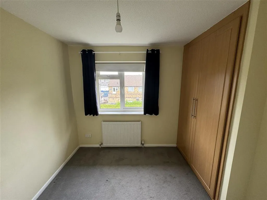 Flat 7, Berkeley Court, Albert Road, ASHTEAD, Surrey, KT21 1BJ