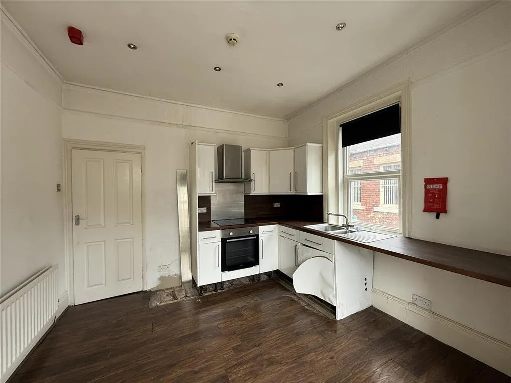Flat 3, 2, Park Road, SUNDERLAND, Tyne and Wear, SR2 8HR