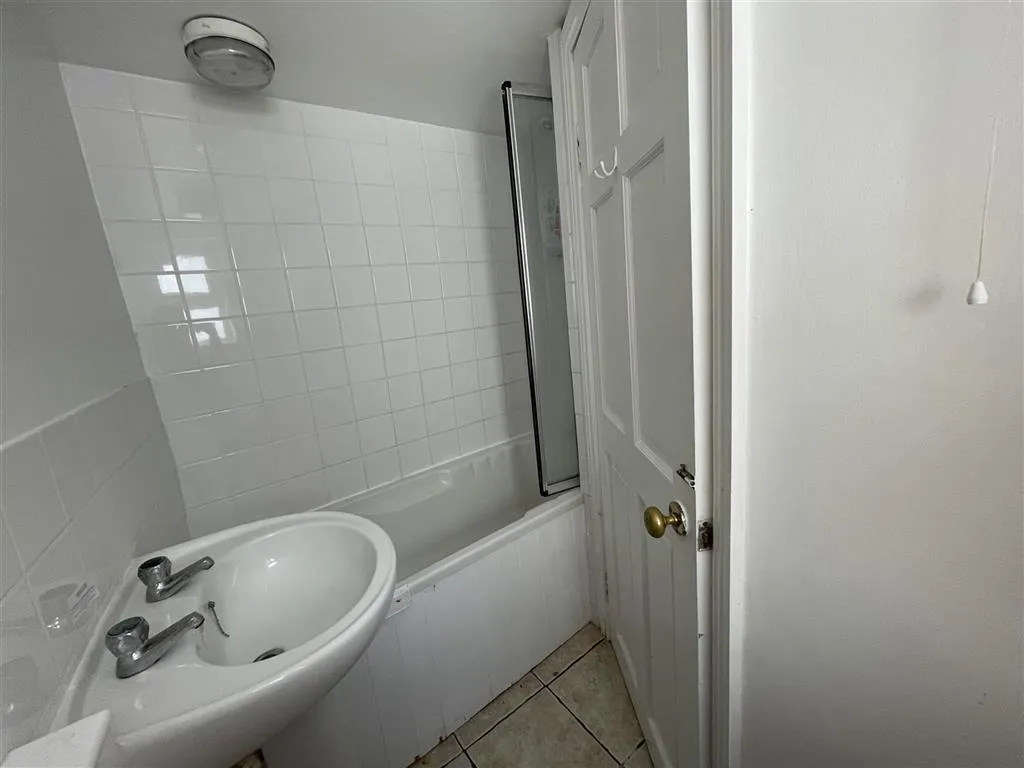 Apartment 2, 2, Richmond Place, ST. IVES, Cornwall, TR26 1JN