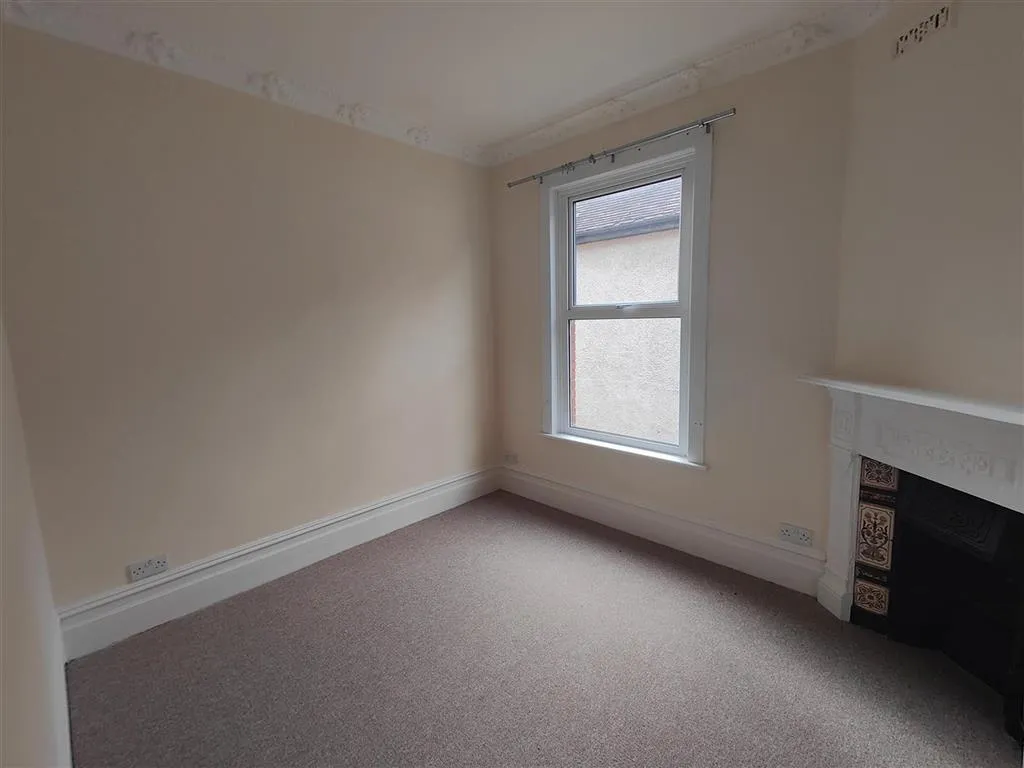 Flat 3, 51, St. James Road, SUTTON, Surrey, SM1 2TG