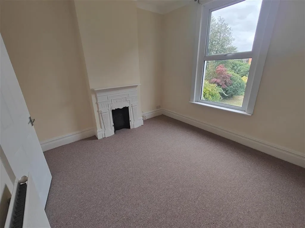 Flat 3, 51, St. James Road, SUTTON, Surrey, SM1 2TG