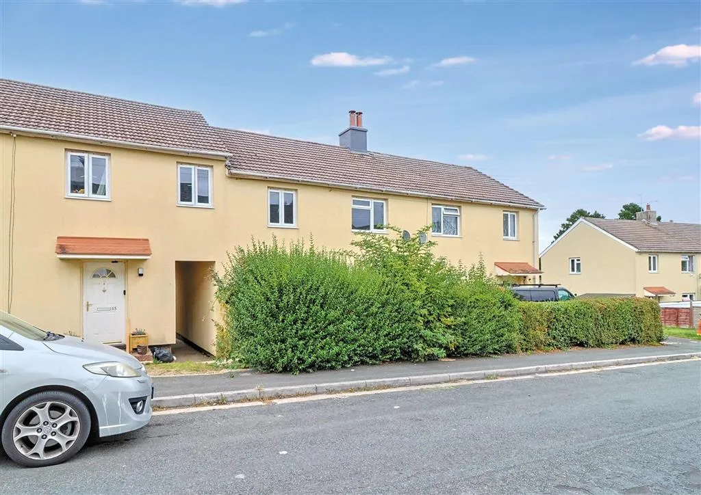 17, Charles Road, YEOVIL, Somerset, BA21 5LR