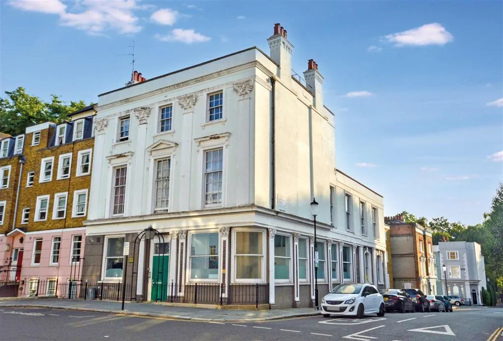 Flat 25, 85, Clarendon Road, NORTH KENSINGTON, London, W11 4XQ