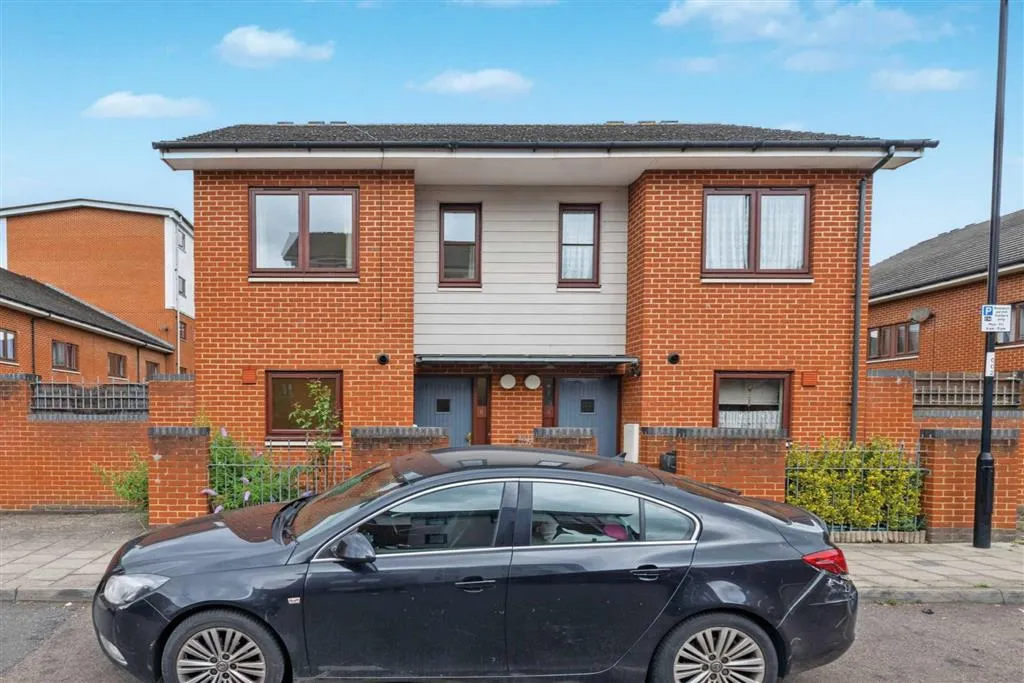 6, Marley Street, LEWISHAM, London, SE16 2QH