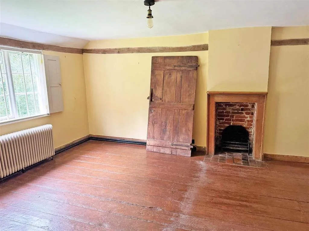 Furnace Farm House, Bedgebury Road, CRANBROOK, Kent, TN17 2QZ