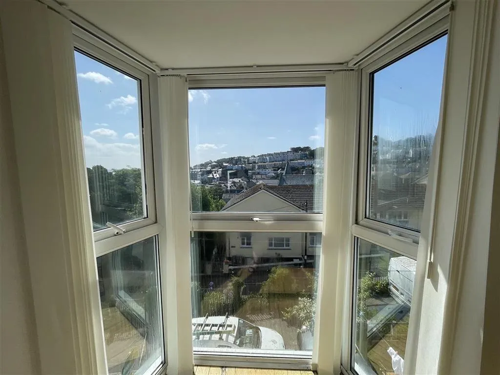 Apartment 3, 2, Richmond Place, ST. IVES, Cornwall, TR26 1JN