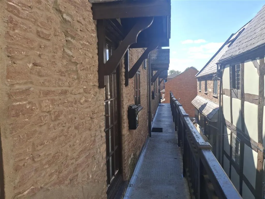 Flat 5, Serendipity Mews, Greytree Road, ROSS-ON-WYE, Herefordshire, HR9 7DQ