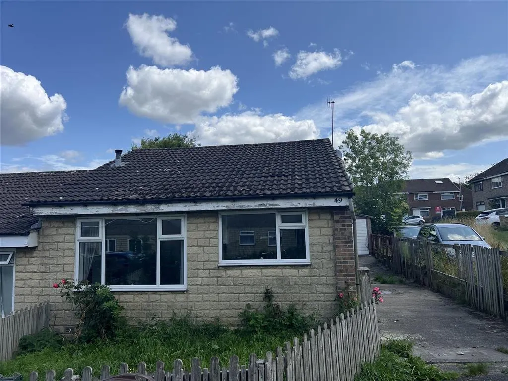 49, Glenrose Drive, BRADFORD, West Yorkshire, BD7 2QQ