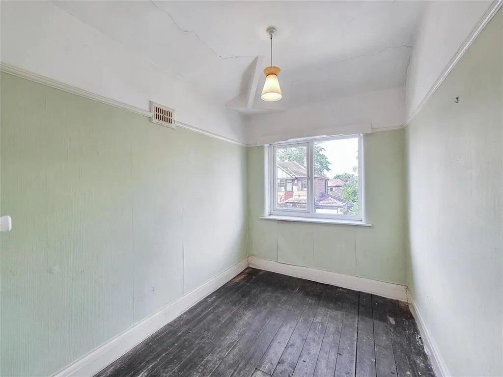 2, Longfield Avenue, MANCHESTER, Lancashire, M41 9DP