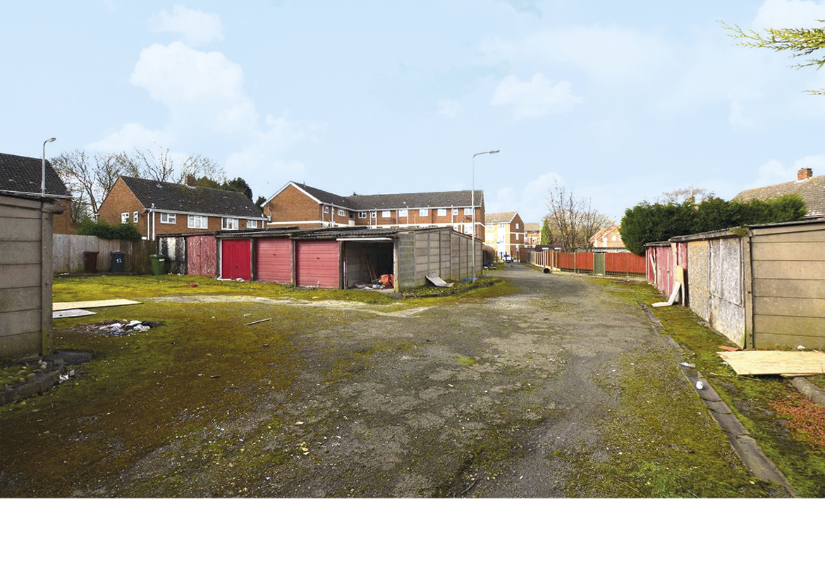 Garages r/o 75–81 Hall Green Street, Bilston, West Midlands WV14 8TH