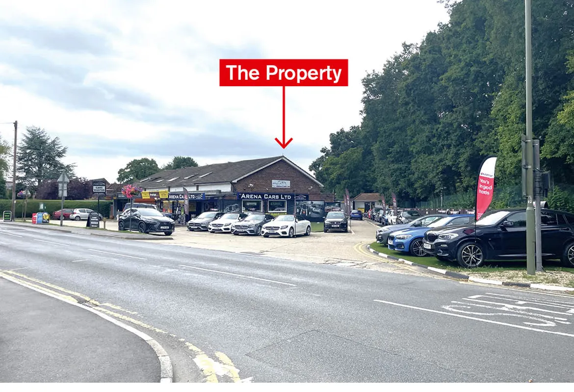 325 Vale Road, Ash Vale, Aldershot, Hampshire GU12 5LN