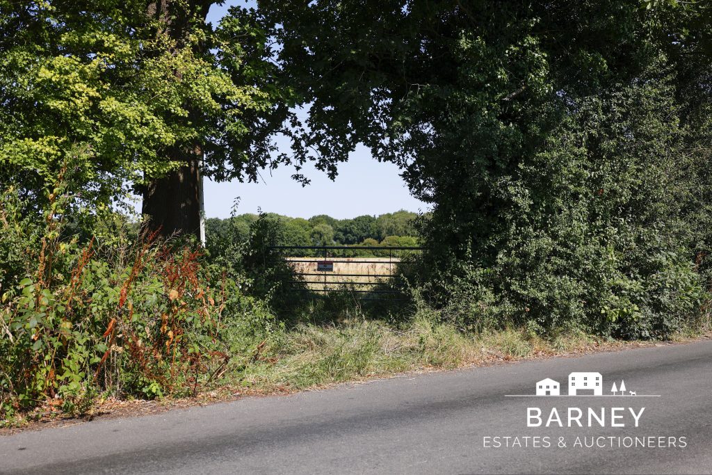 Land at School Lane, West Kingsdown, Sevenoaks TN15 6AW