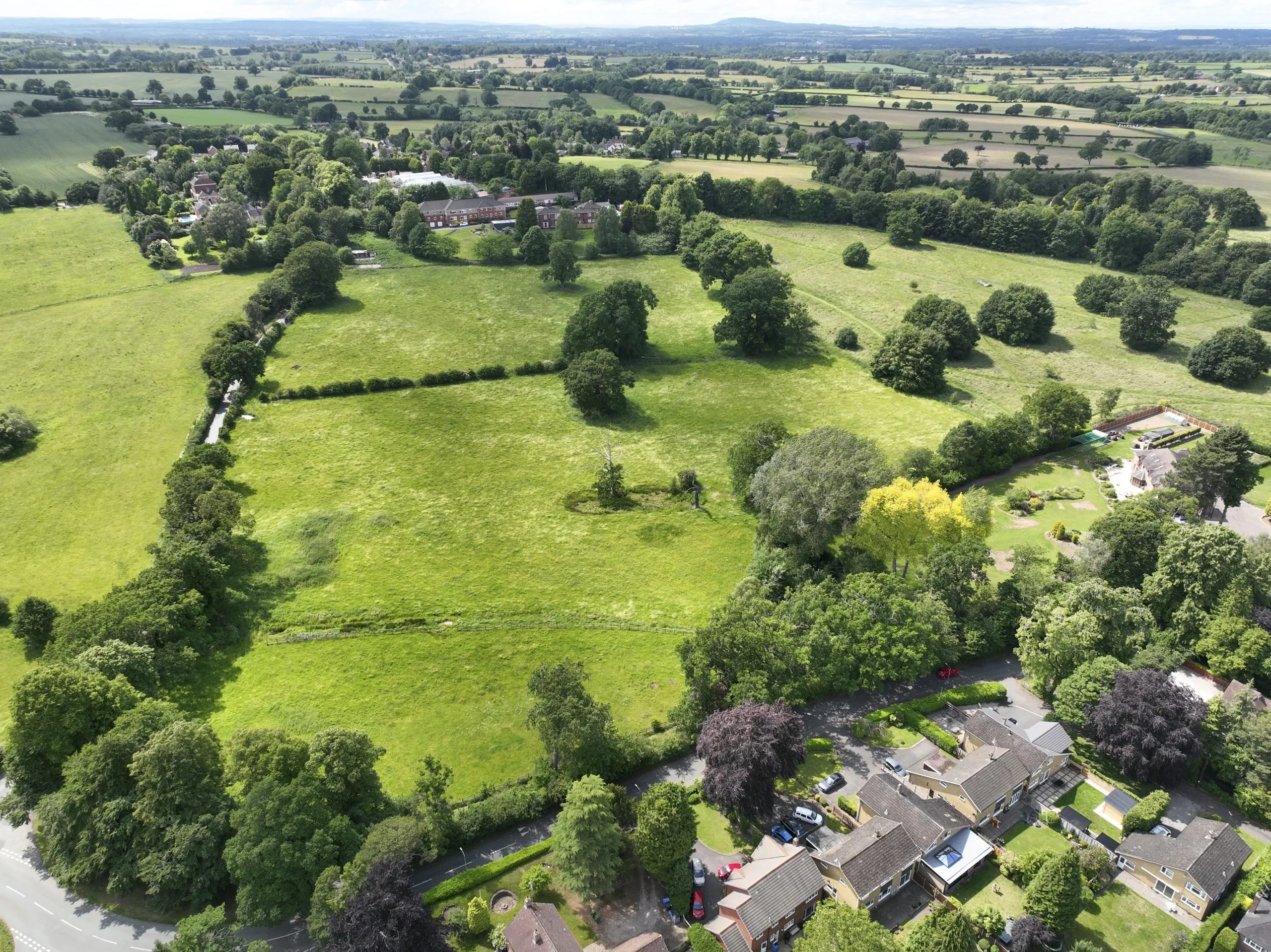 Land off Hollybush Lane, Wolverhampton, WV8 2AT