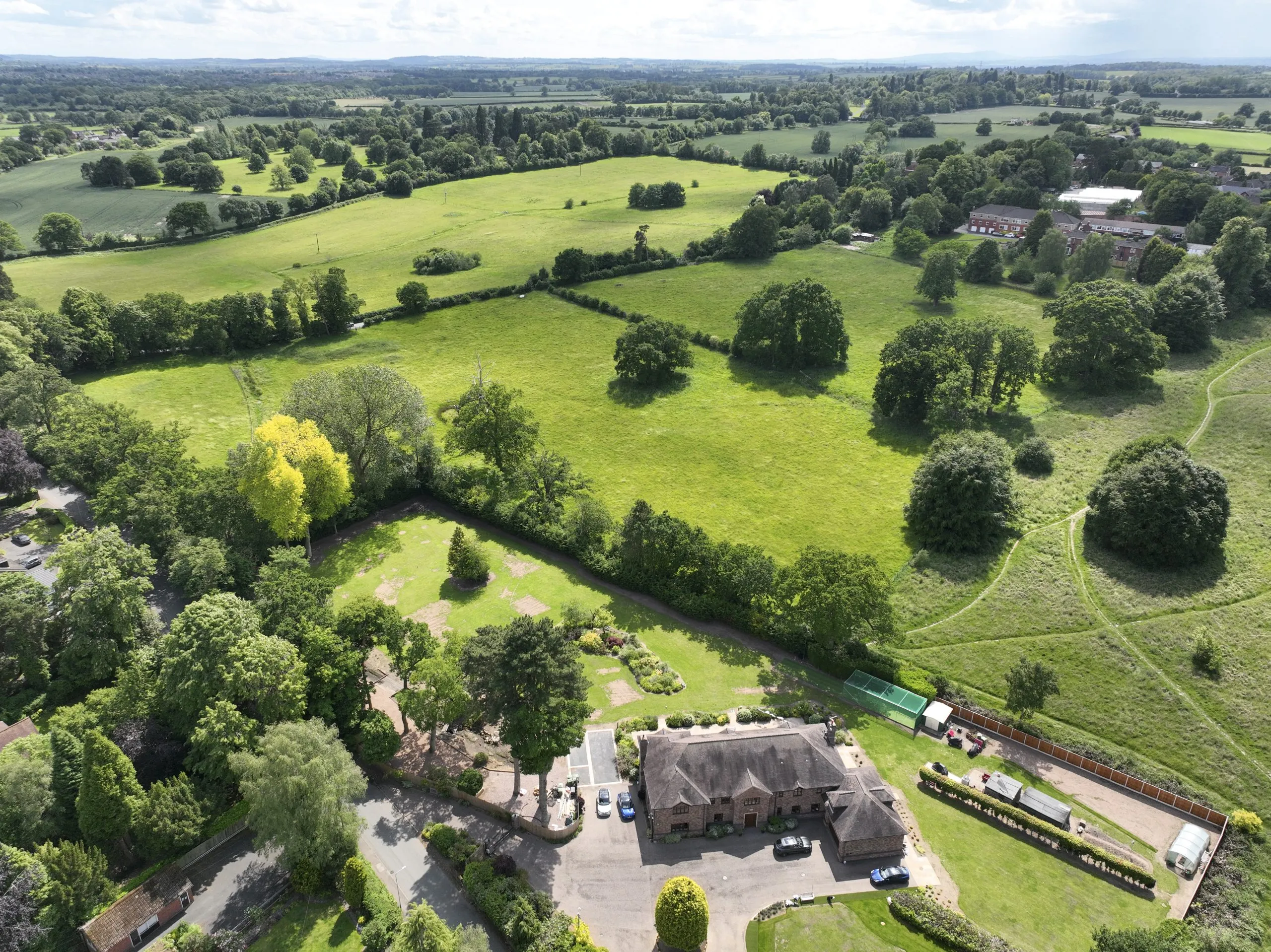 Land off Hollybush Lane, Wolverhampton, WV8 2AT