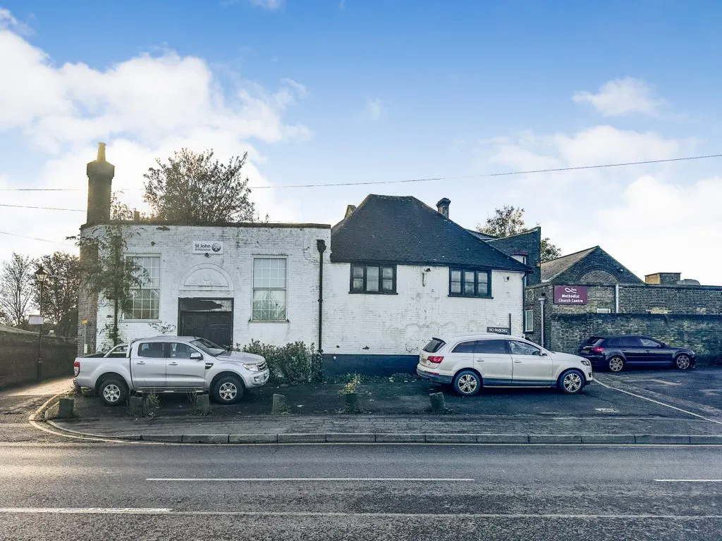Thompsons Hall, St Michaels Road, Sittingbourne, Kent ME10 3DN