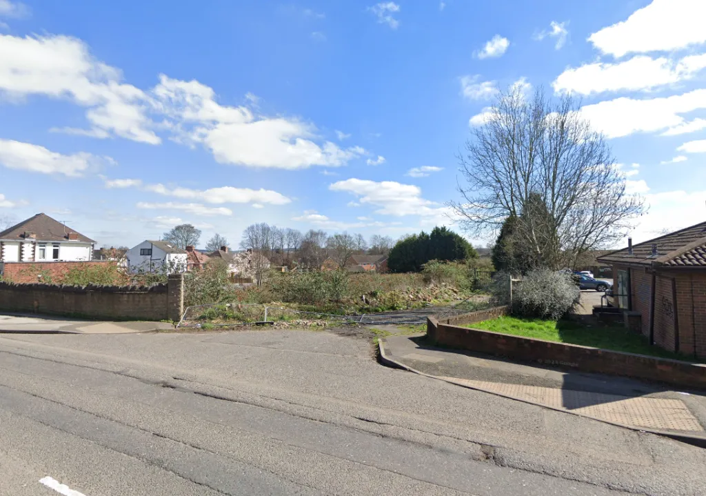 Land at Watnall Road, Hucknall, Nottinghamshire, NG15 6DY