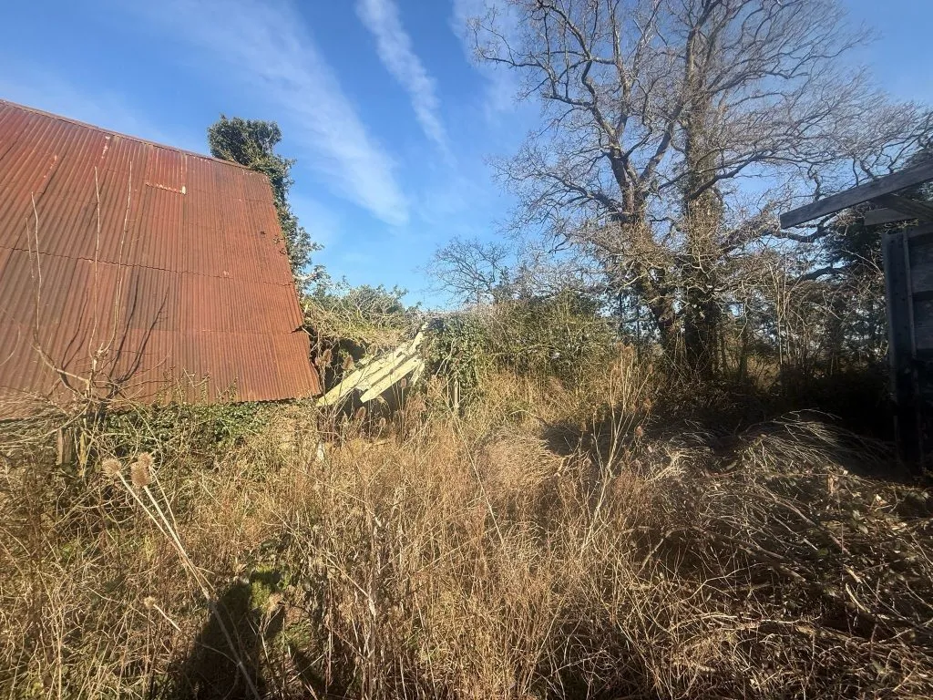 Land and Building 1 off Bonnetts Lane, Gatwick, West Sussex, RH11 0NY
