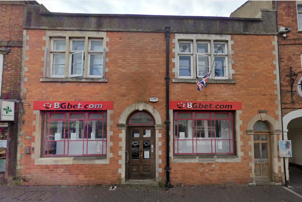 69-71 High Street, Newport Pagnall, Buckinghamshire, MK16 8AB