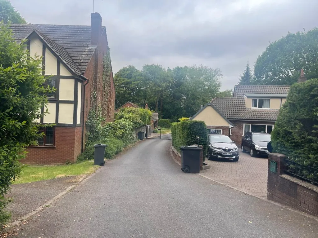Land at Lindenwood, West Midlands, B73 6DA