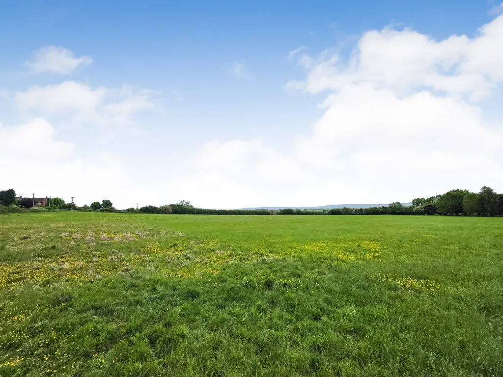 Land at Upton Road, Buckinghamshire, HP17 8UE