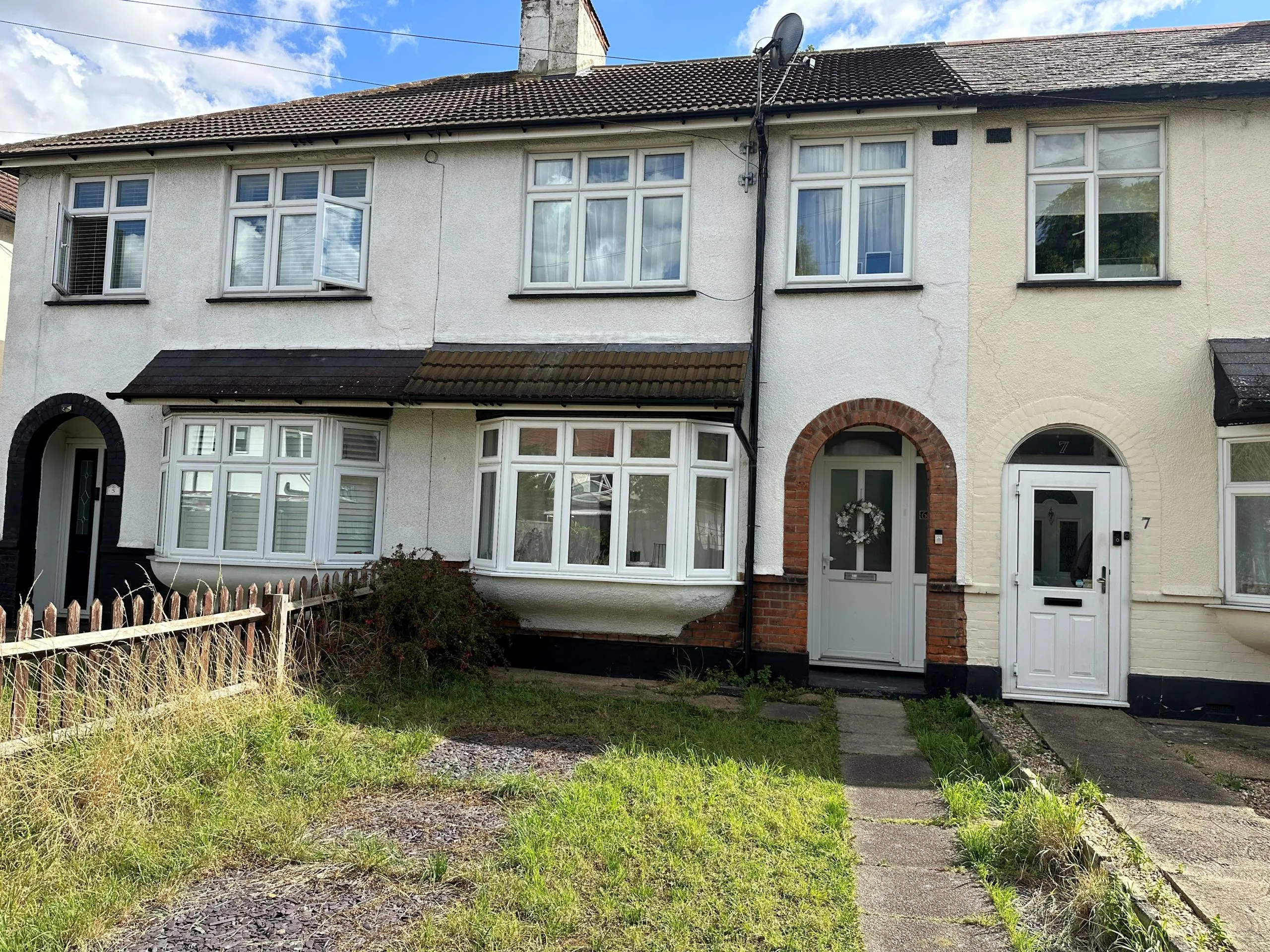 6 The Chase, Chadwell Heath, Romford RM6 6UR